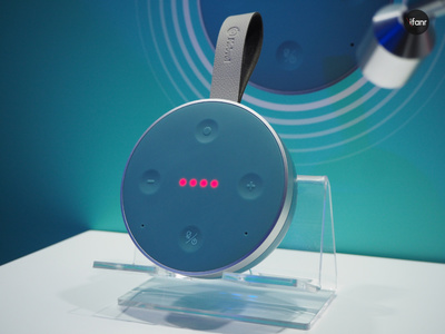 智能音箱只能擺家里？出門問問Tichome Mini，讓AI助手如影隨形